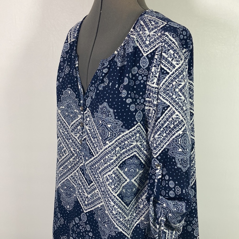Espresso V Neck Three Quarter Tab Sleeve Navy & White Top Size M